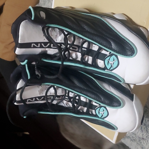 Jordan Shoes - Jordan 5 size